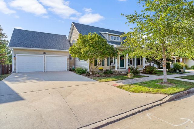 2301 CORONA RD, Columbia, MO 65203