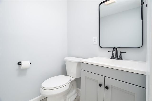 38 Cottage Street, Leominster, MA 01453
