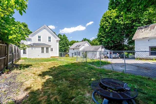38 Cottage Street, Leominster, MA 01453
