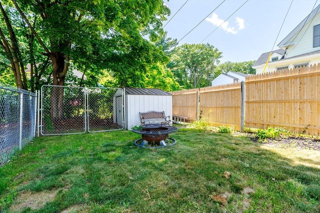 38 Cottage Street, Leominster, MA 01453