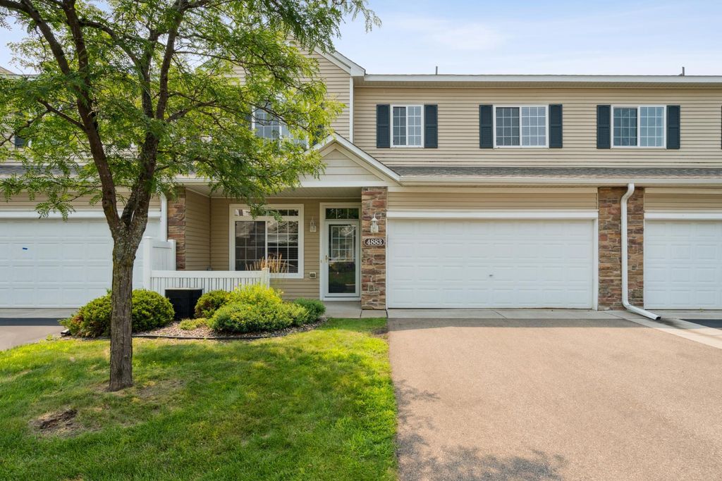 4883 Bisset Lane 7808, Inver Grove Heights, MN 55076