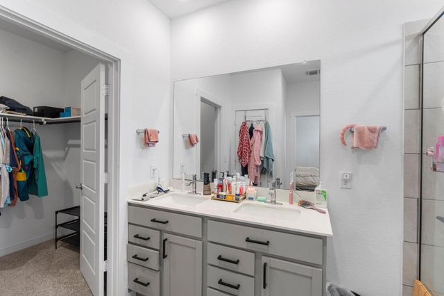 3204 Egan DR, Pflugerville, TX 78660