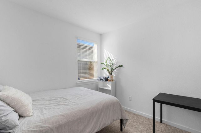 3204 Egan DR, Pflugerville, TX 78660