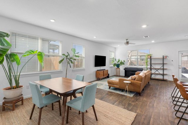 3204 Egan DR, Pflugerville, TX 78660