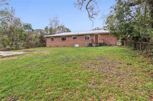 207 Alpine Street, Chickasaw, AL 36611