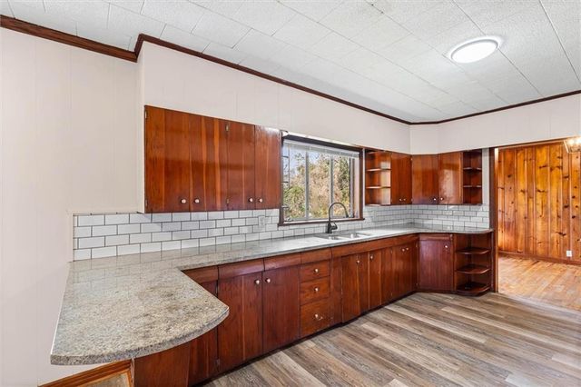 207 Alpine Street, Chickasaw, AL 36611