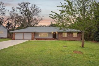 207 Alpine Street, Chickasaw, AL 36611