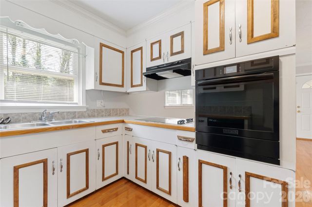 425 Bost Road, Morganton, NC 28655