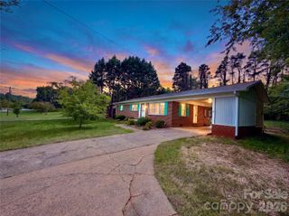 425 Bost Road, Morganton, NC 28655