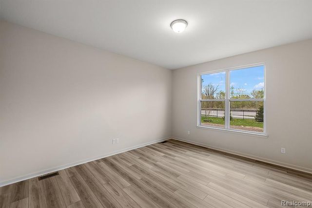 24701 Mooring Drive, Macomb, MI 48042