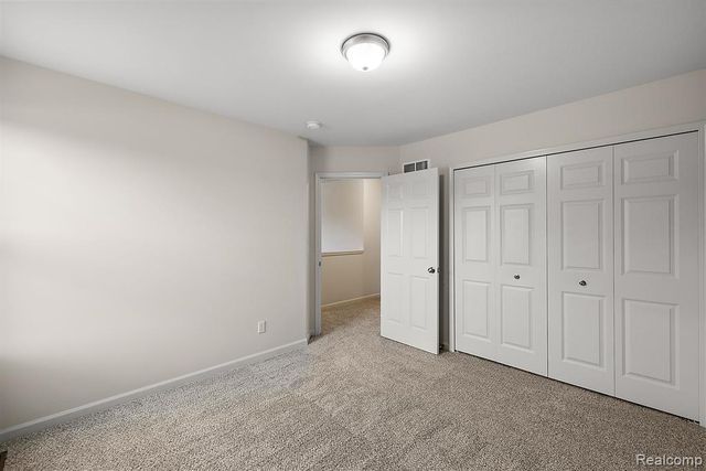 24701 Mooring Drive, Macomb, MI 48042