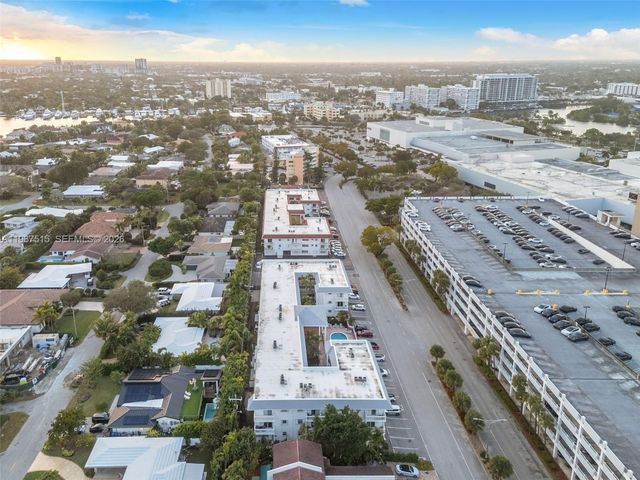 2500 NE 9th St 312, Fort Lauderdale, FL 33304