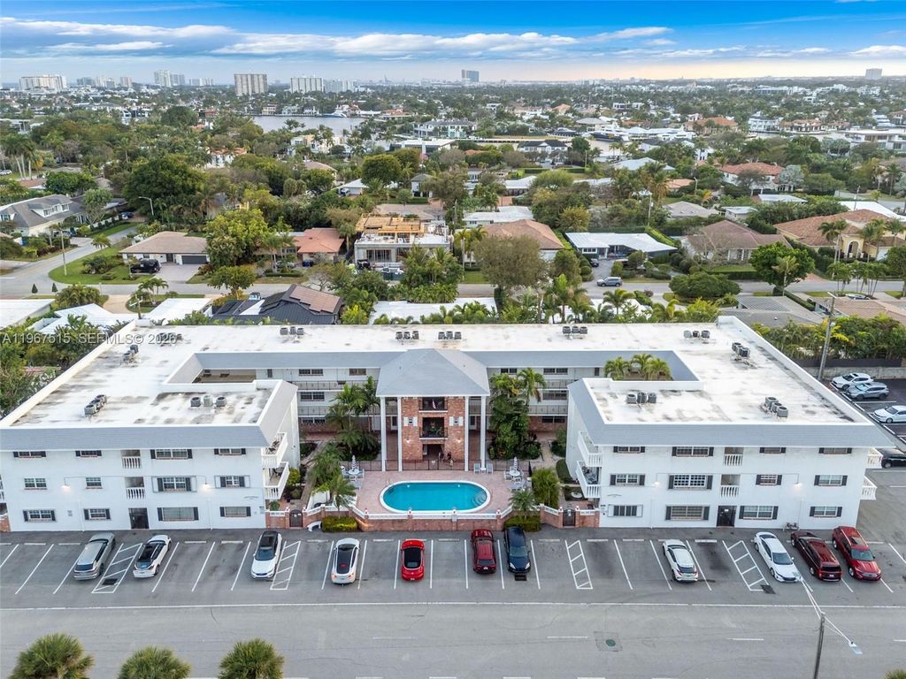 2500 NE 9th St 312, Fort Lauderdale, FL 33304