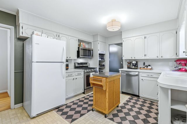 7015 Amherst Drive, Little Rock, AR 72205