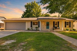 7015 Amherst Drive, Little Rock, AR 72205
