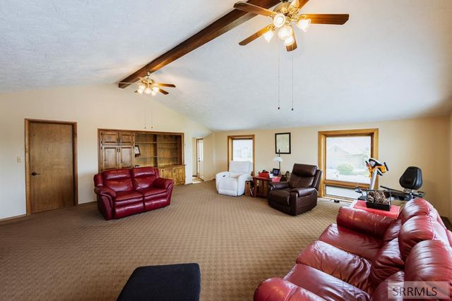2255 E Greenbrier Drive, Idaho Falls, ID 83404