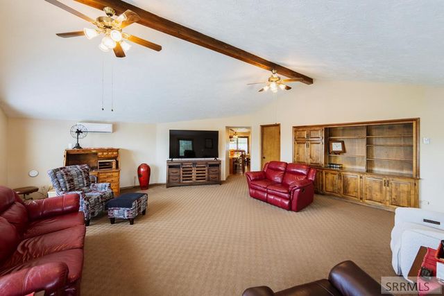 2255 E Greenbrier Drive, Idaho Falls, ID 83404