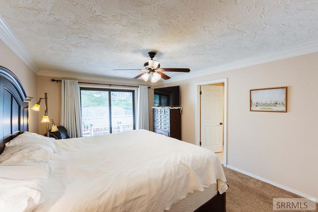 2255 E Greenbrier Drive, Idaho Falls, ID 83404