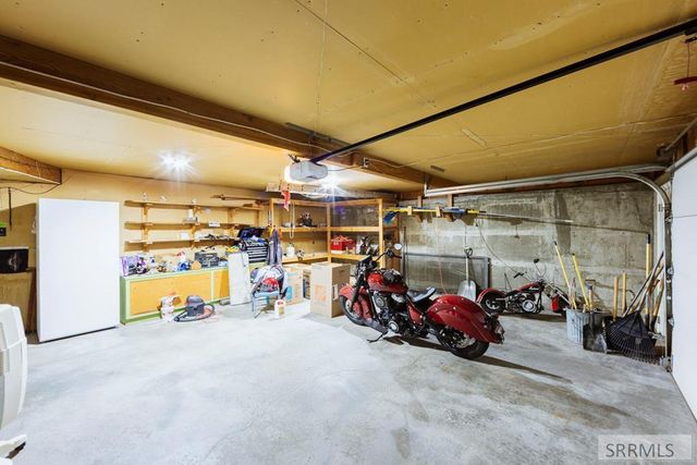 2255 E Greenbrier Drive, Idaho Falls, ID 83404