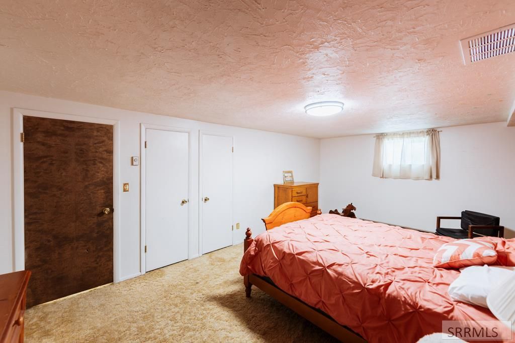 Image 56 of property listing at 2255 E Greenbrier Drive, Idaho Falls, ID 83404