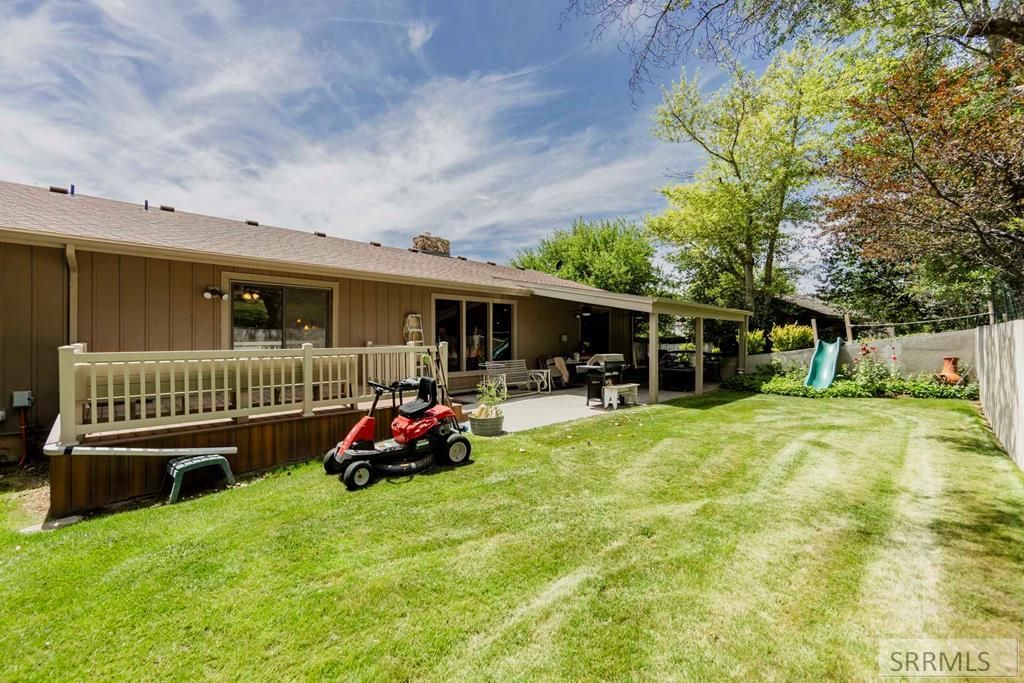 Image 67 of property listing at 2255 E Greenbrier Drive, Idaho Falls, ID 83404