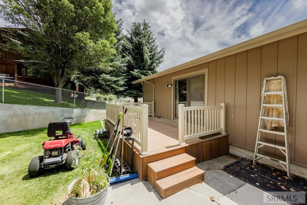 Image 71 of property listing at 2255 E Greenbrier Drive, Idaho Falls, ID 83404