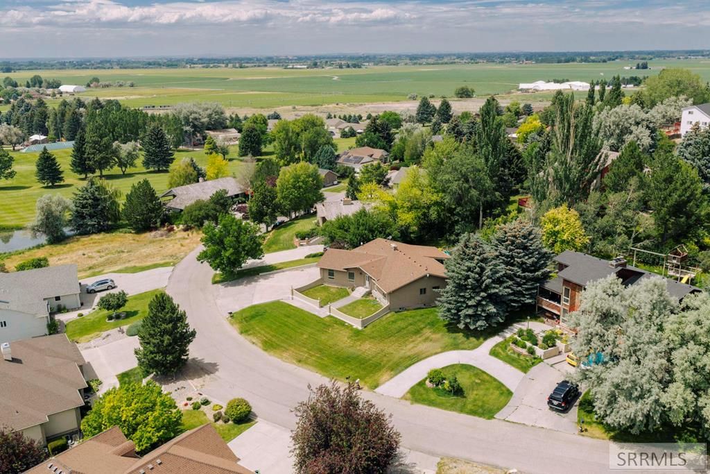 Image 80 of property listing at 2255 E Greenbrier Drive, Idaho Falls, ID 83404