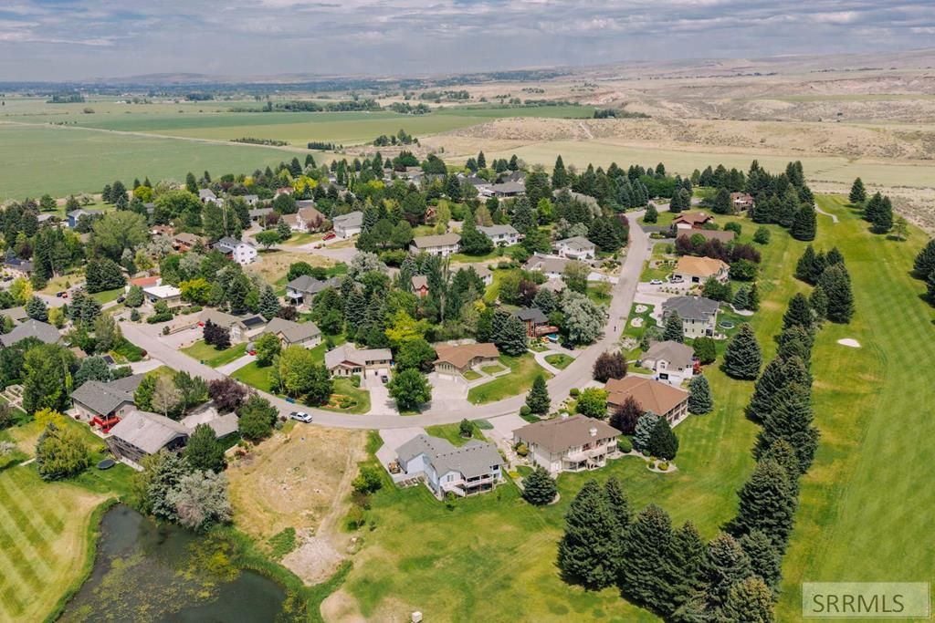 Image 87 of property listing at 2255 E Greenbrier Drive, Idaho Falls, ID 83404