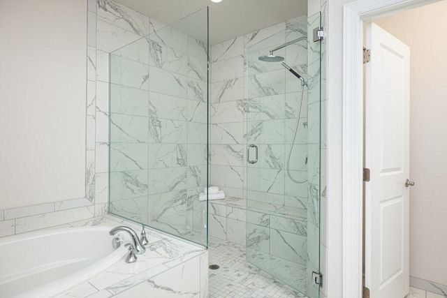 3000 N Spurway Drive, Ann Arbor, MI 48105
