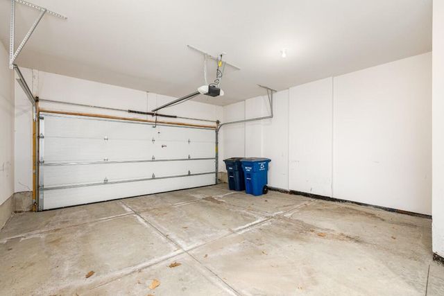 3000 N Spurway Drive, Ann Arbor, MI 48105