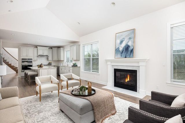 3000 N Spurway Drive, Ann Arbor, MI 48105