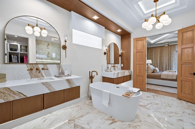 8380 SEA GLASS COURT, Sarasota, FL 34240