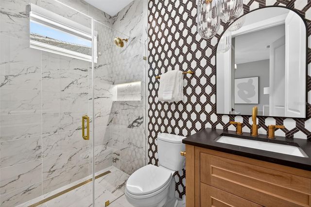 8380 SEA GLASS COURT, Sarasota, FL 34240