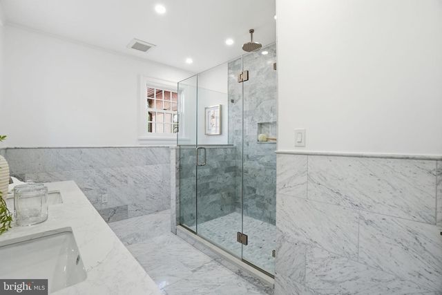 3101 HIGHLAND PL NW, Washington, DC 20008