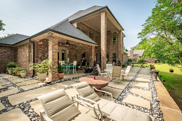 700 Coffee Circle, Pottsboro, TX 75076
