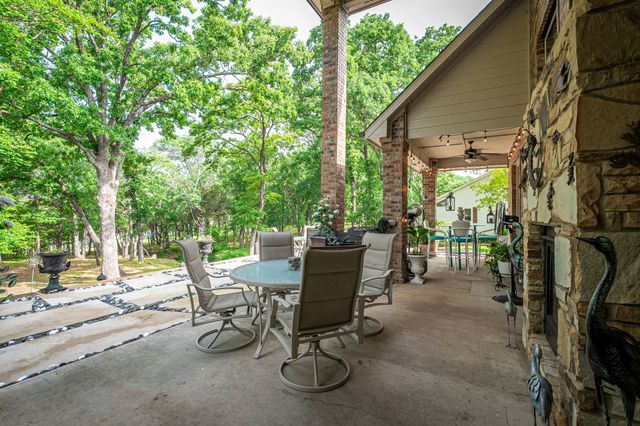 700 Coffee Circle, Pottsboro, TX 75076