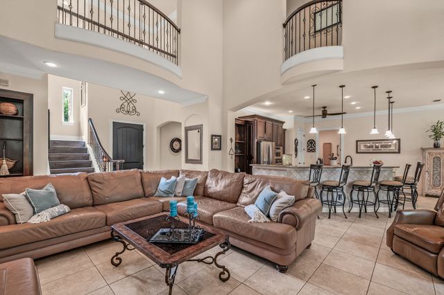 700 Coffee Circle, Pottsboro, TX 75076
