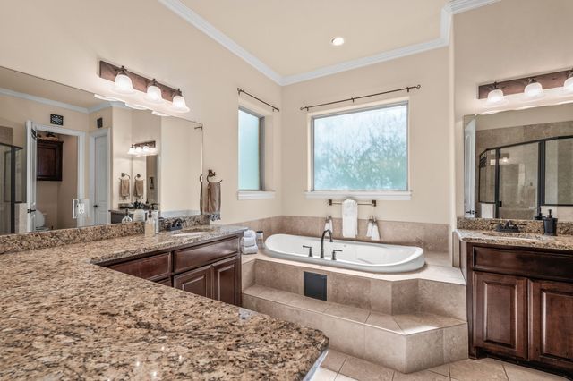 700 Coffee Circle, Pottsboro, TX 75076