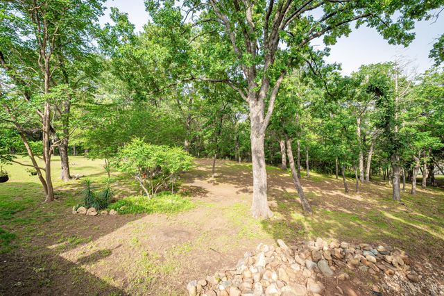 700 Coffee Circle, Pottsboro, TX 75076