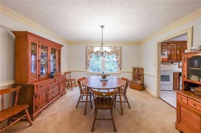 734 Dushea NW Court, Kennesaw, GA 30144