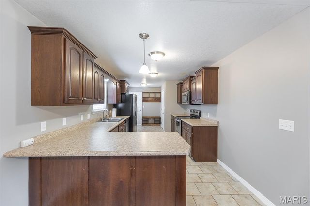 213 Murfield Drive, Poplar Bluff, MO 63901