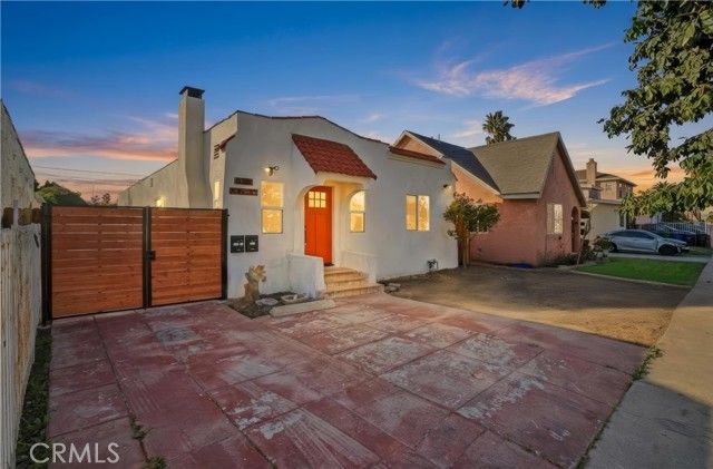 6315 Madden, Los Angeles, CA 90043