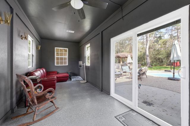 5222 Ranch Hill Drive, Magnolia, TX 77354