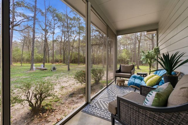 5222 Ranch Hill Drive, Magnolia, TX 77354