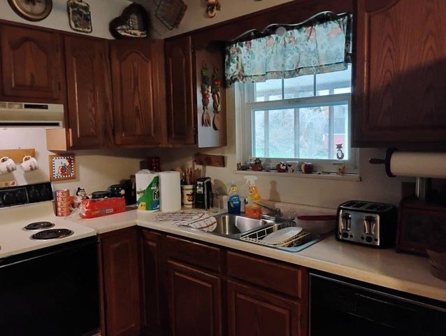 211 MASON STREET, South Point, OH 45680