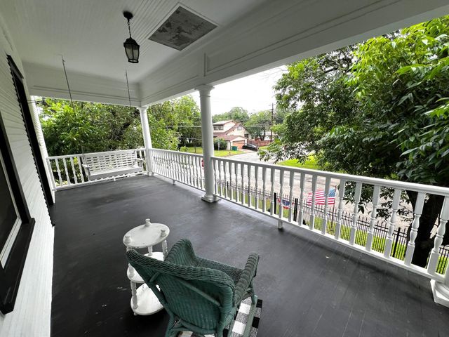 504 South Franklin, La Grange, TX 78945