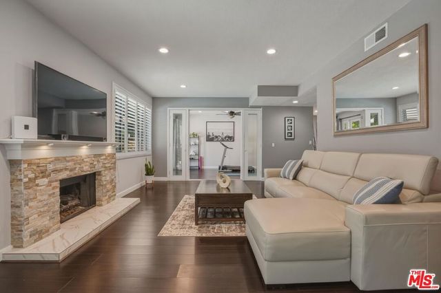 29061 Saddlebrook Drive, Agoura Hills, CA 91301