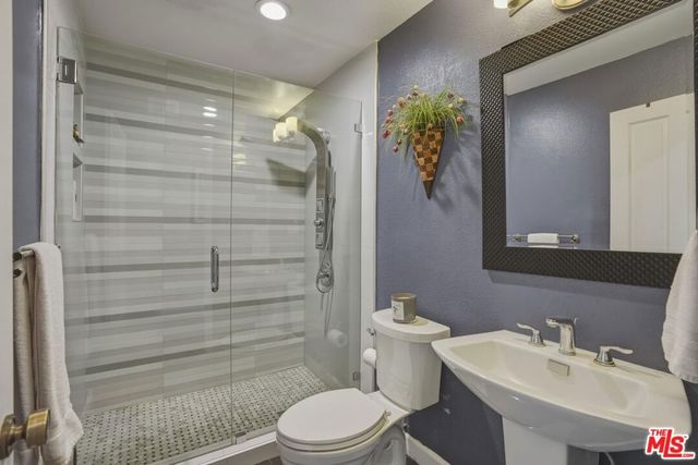 29061 Saddlebrook Drive, Agoura Hills, CA 91301
