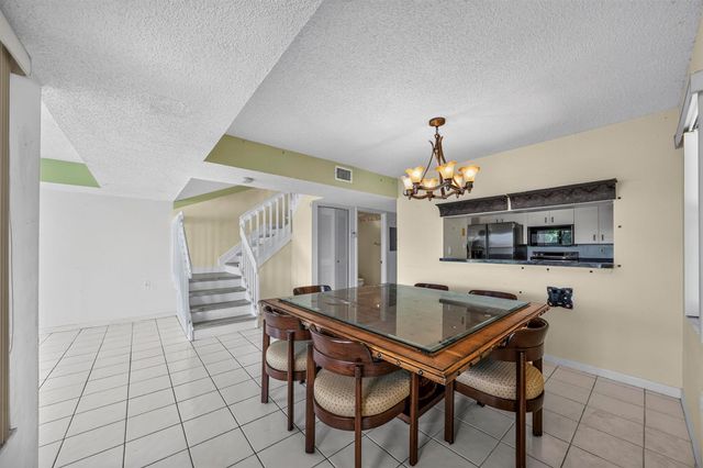 3291 NW 44th Street 2, Oakland Park, FL 33309