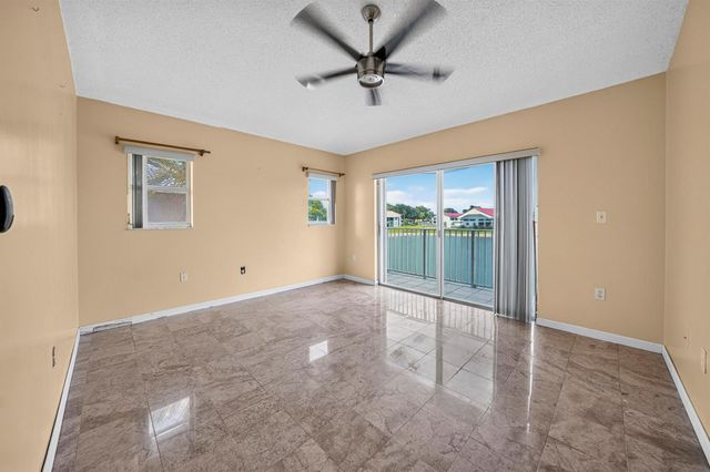 3291 NW 44th Street 2, Oakland Park, FL 33309